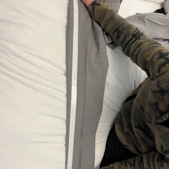 Sandro Suit - Picture 10 of 11